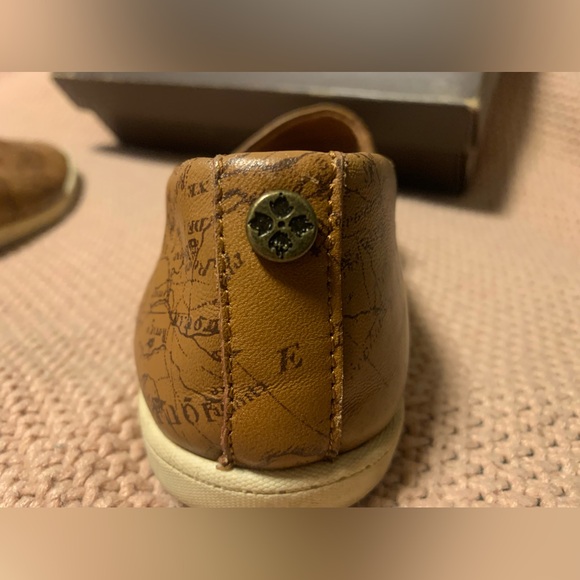 Patricia Nash Lola Slip-On Flats Map Print Sz. 8.5 EUC - Picture 6 of 15